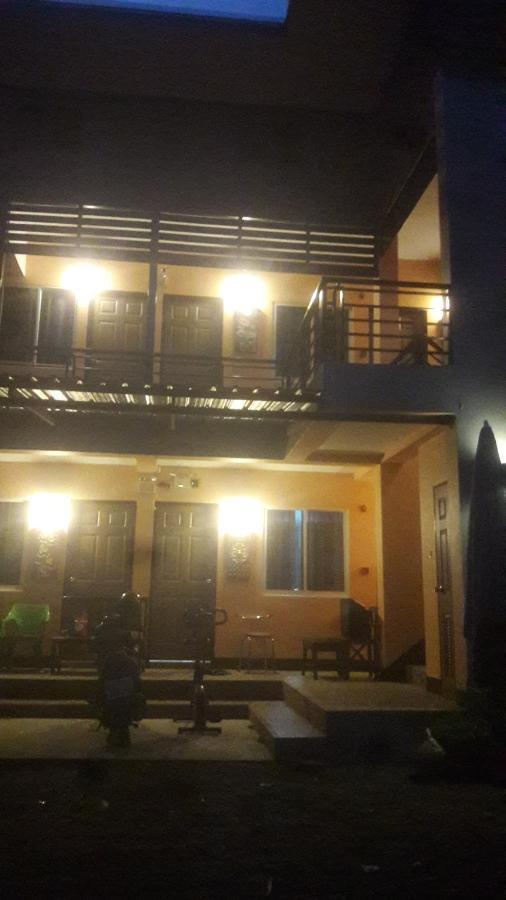 Hostel Chom Chan &