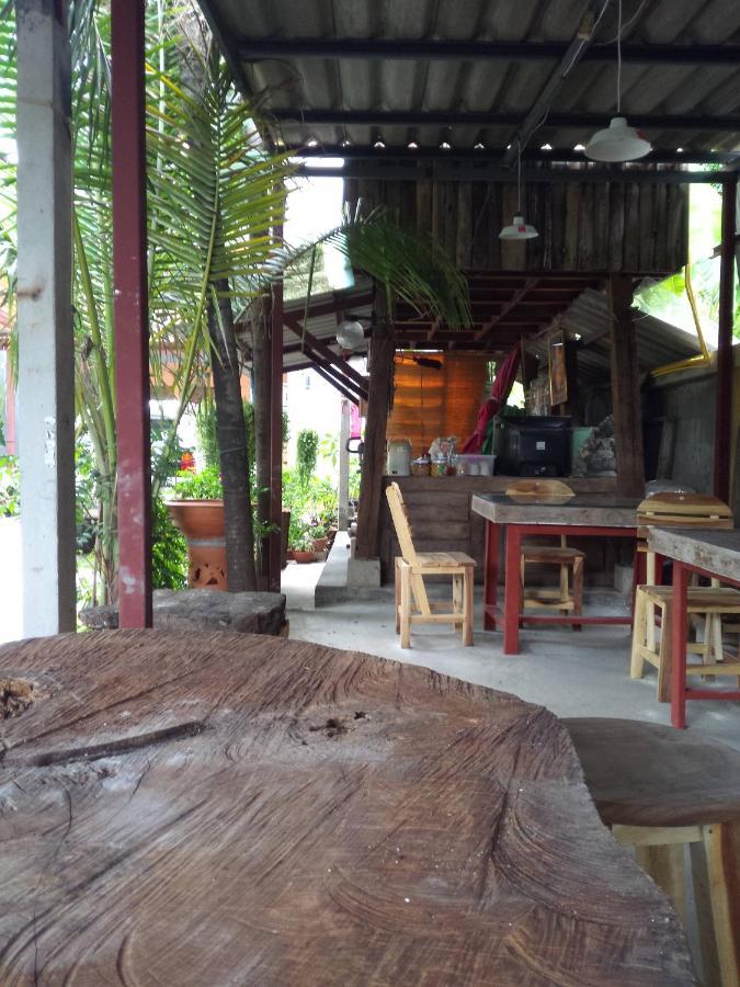 Chom Chan & Chiang Mai