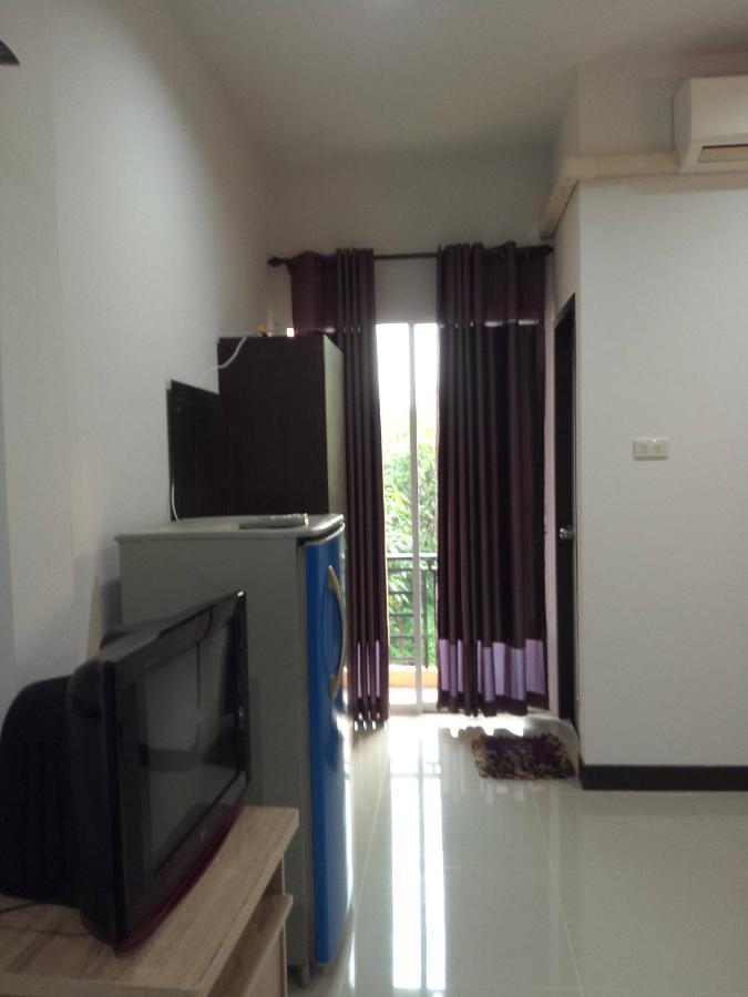 Chom Chan & Hostel Chiang Mai